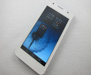 HDC Galaxy S4 - th
